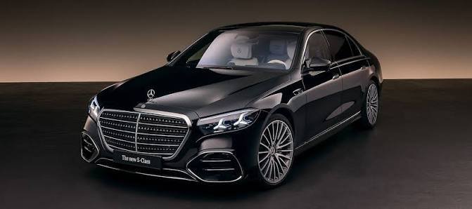 mercedes-benz net worth